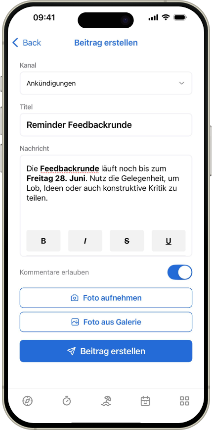 Screenshot einer mobilen App zur Erstellung von Beiträgen, mit dem Titel "Reminder Feedbackrunde". Die Nachricht weist auf die Frist für Feedback bis zum 28. Juni hin und bietet Optionen zum Hochladen von Fotos oder zur Aktivierung von Kommentaren.