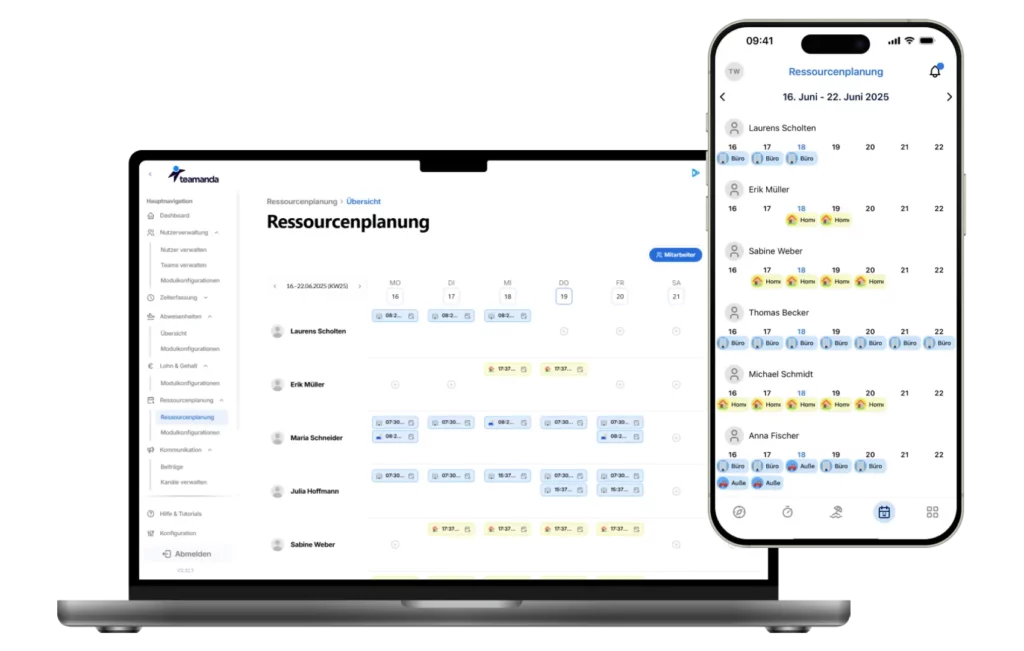 Screenshot der Ressourcenplanung von teamanda, der auf einem Laptop und einem Smartphone dargestellt wird. Die Übersicht zeigt Mitarbeiter, deren Arbeitszeiten und Standorte (Büro oder Homeoffice) für die Woche vom 16. bis 22. Juni 2025. Die Benutzeroberfläche ist übersichtlich und ermöglicht eine effektive Planung.